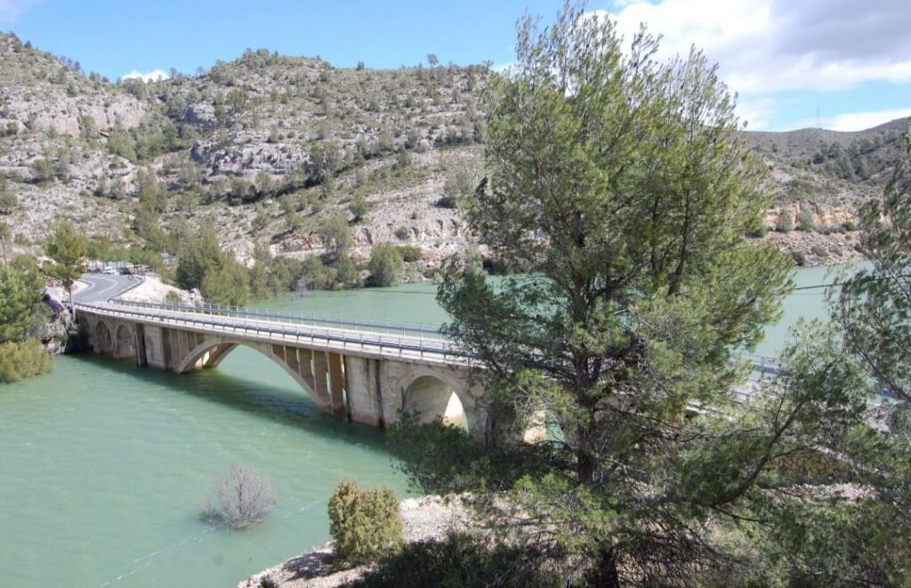 embalse